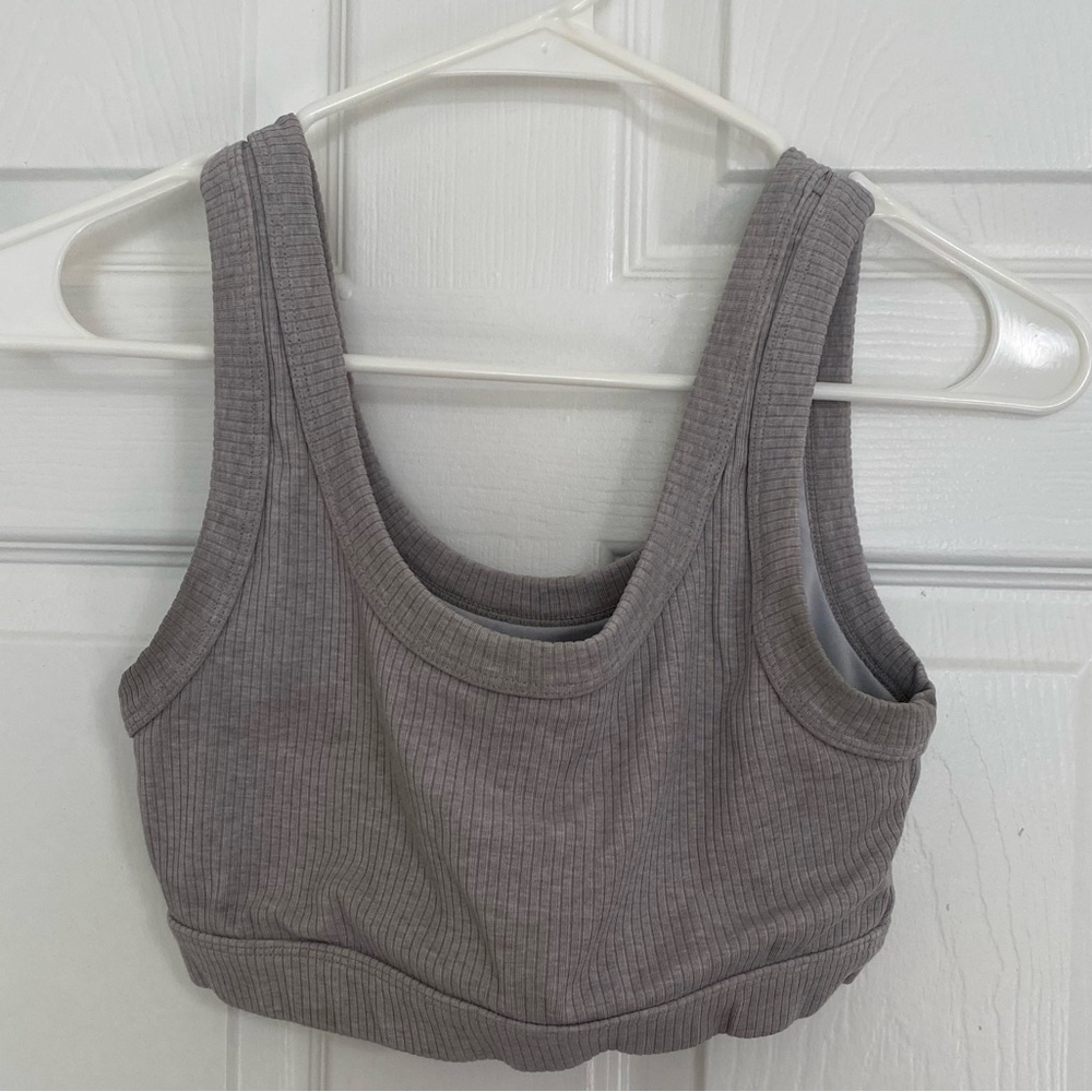 ALO Gray Ribbed Sports Bra